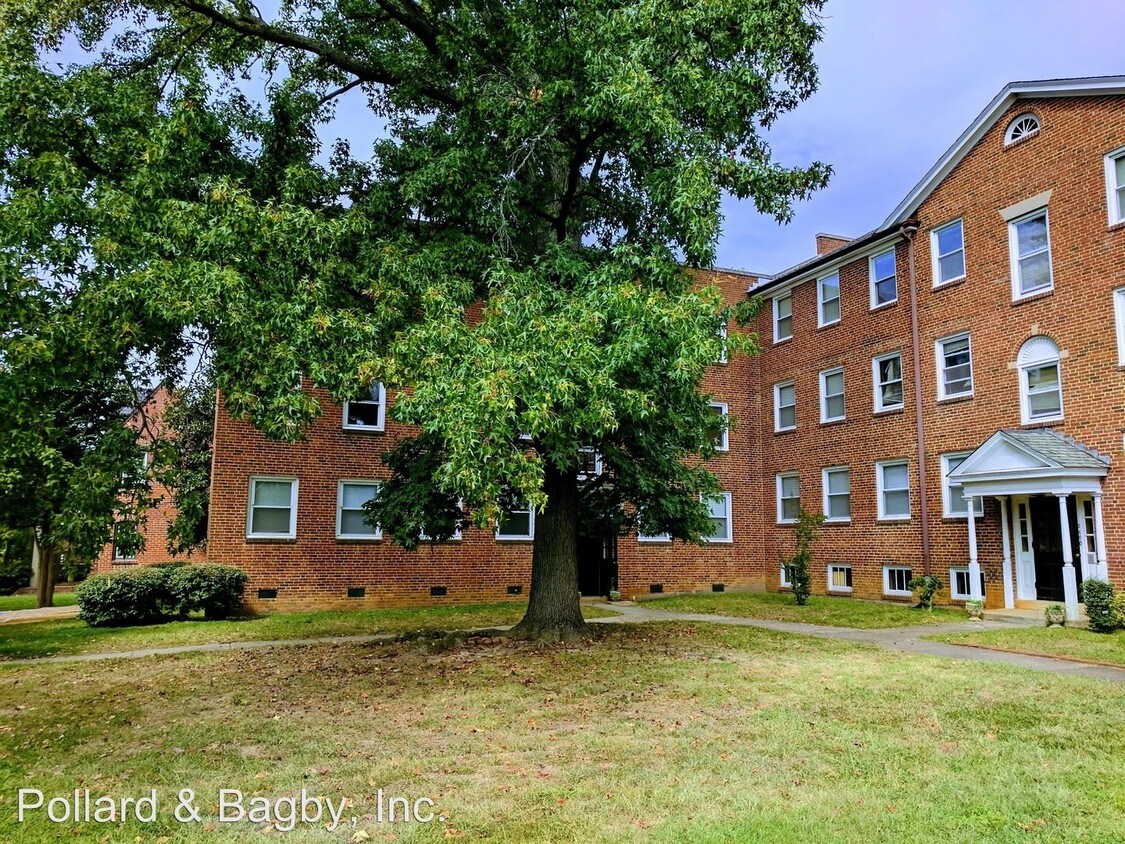Primary Photo - 2608 Kensington Ave