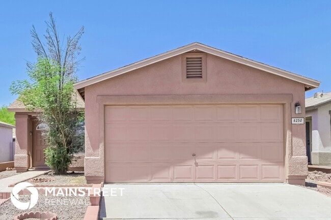 Building Photo - 6250 S Sarah Elizabeth Dr