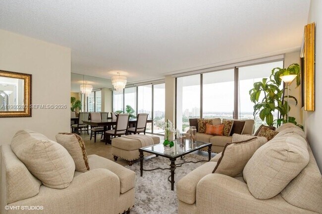 Foto del edificio - 19707 Turnberry Way