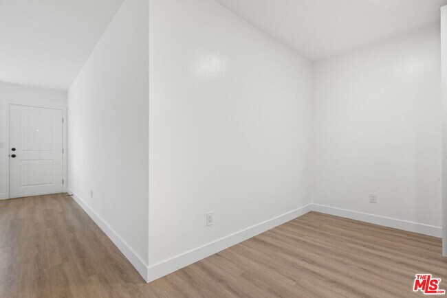 Foto del edificio - 1743 9th St