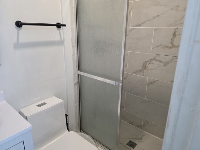 Foto del edificio - Studio Apartment Available Now!