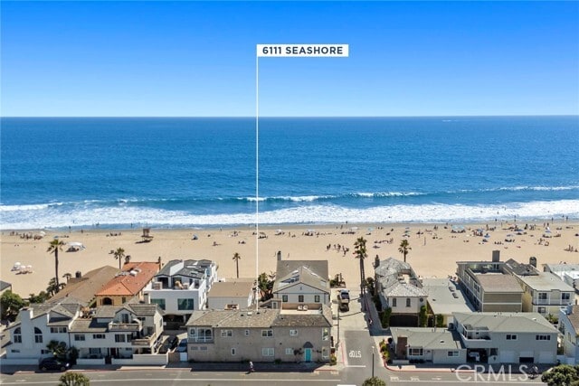 Building Photo - 6111 Seashore Dr