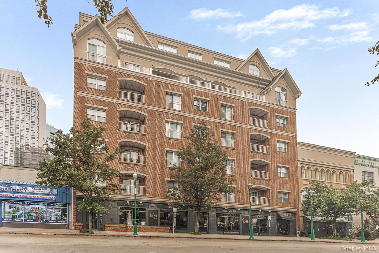 Foto principal - 543 Main St