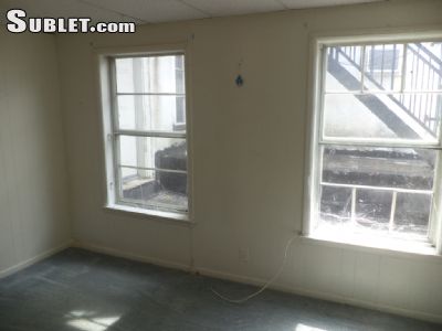 Building Photo - 209 Dekalb St