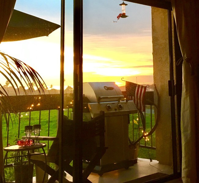 Sunset view from living room - 8180 Manitoba St