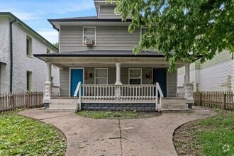 Building Photo - 1117 N Dearborn St
