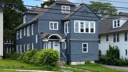 Foto del edificio - 2411 E Genesee St