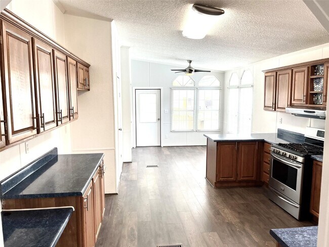 Foto del edificio - 311 Texas Ave