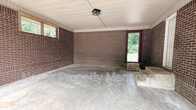 Building Photo - 42 Bagwell Dr