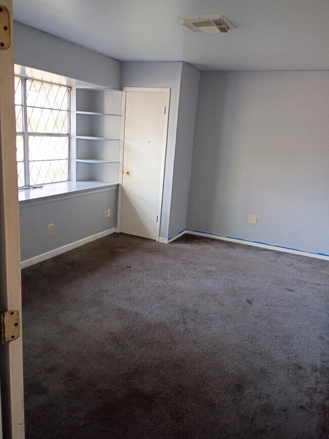 Habitación 1 - 518 Westshire Dr