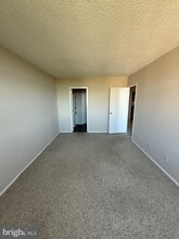 Building Photo - 5225 Pooks Hill Rd