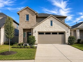 Building Photo - 40621 Guillemont Ln