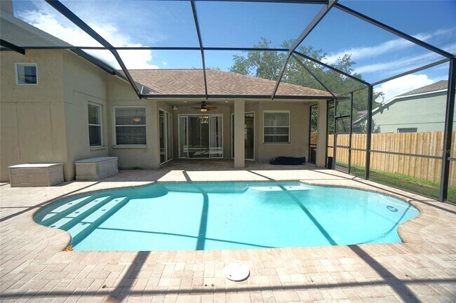 Foto del edificio - 9632 Greenbank Dr