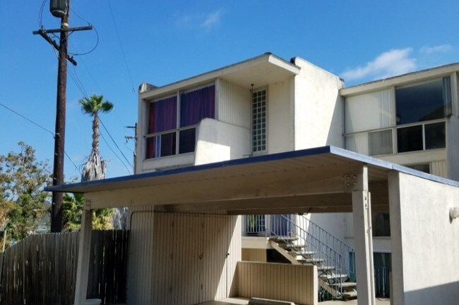 End Unit - 6855 Friars Rd