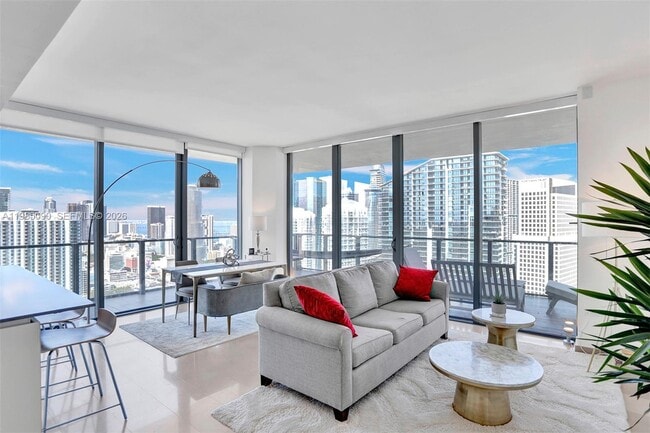 Foto del edificio - 88 SW 7th St