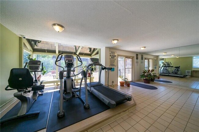 Foto del edificio - 2285 Peachtree Rd NE