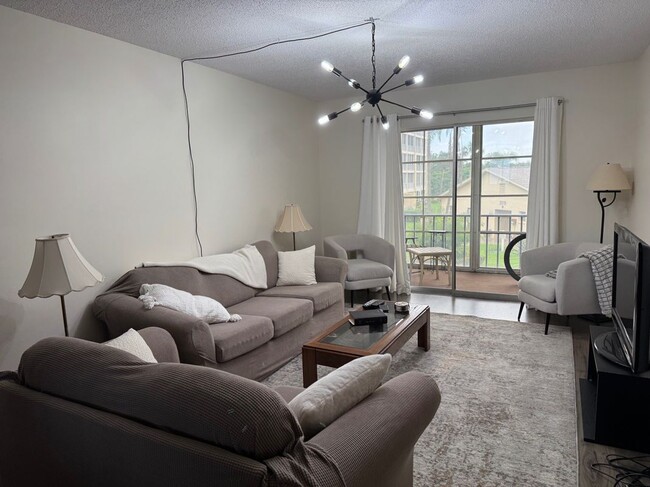 Foto del edificio - 3719 Lake Bayshore Dr