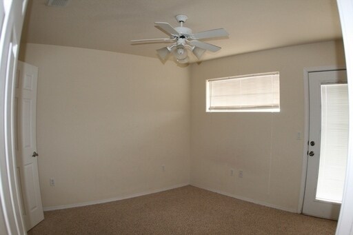 Foto del edificio - 1233 Purdue Ave