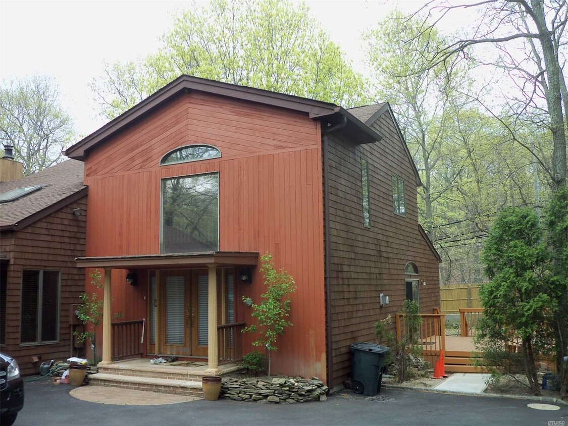 Primary Photo - 1 Brothers Ct