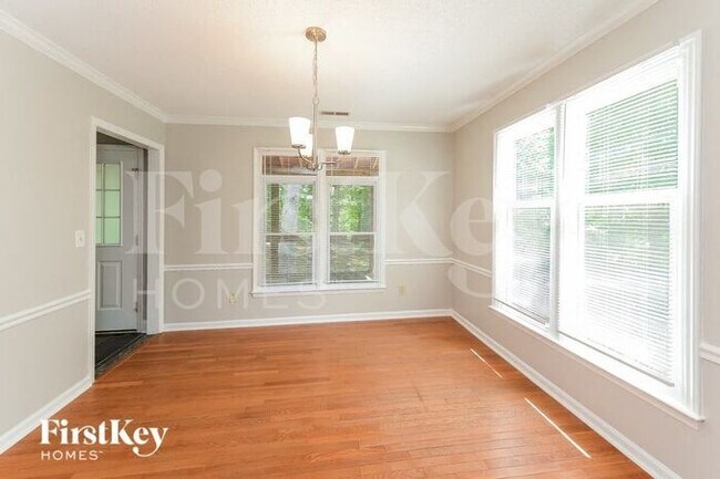 Building Photo - 9063 Chancerwood Dr
