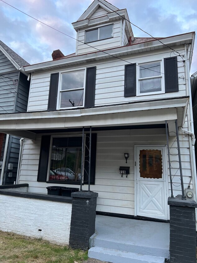 928 Thompson Ave, Donora, PA 15033 House Rental in Donora, PA
