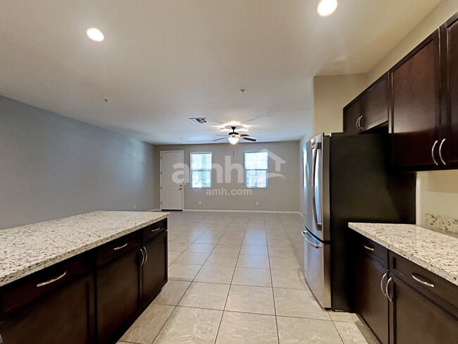 Building Photo - 20765 W Thomas Rd