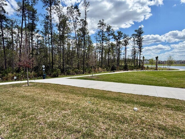 Foto del edificio - 9976 Red Canoe Aly