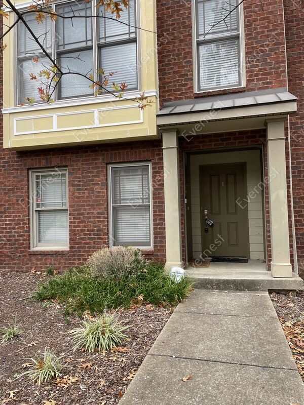 Primary Photo - 3200 Long Blvd