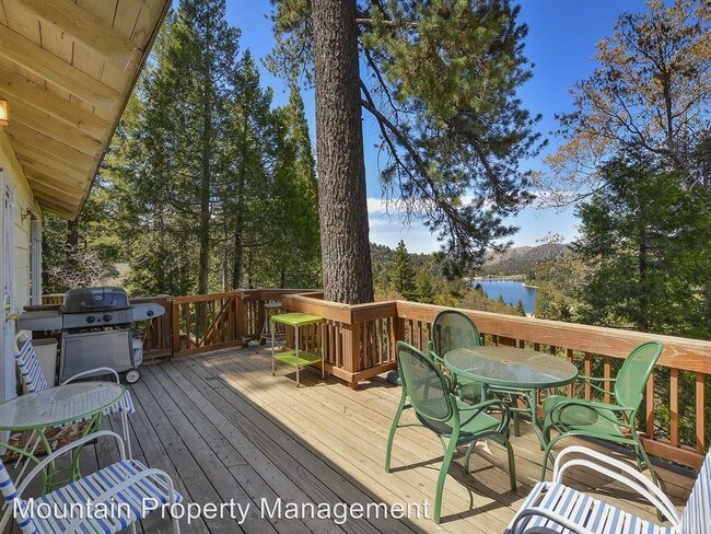 2 Br 1 Bath House 24658 Lake Gregory Drive House For Rent In
