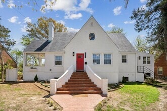 Building Photo - 6511 Foster St
