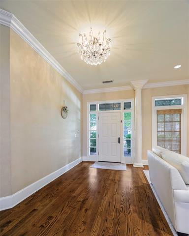 Foto del edificio - 6520 Twin Oaks Dr