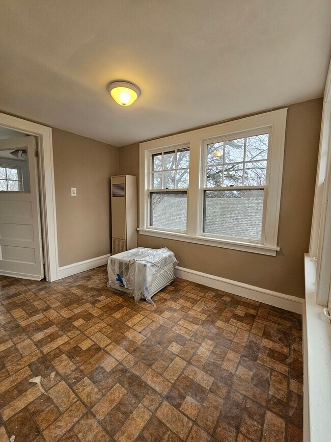 Foto del edificio - 923 Preston Ave