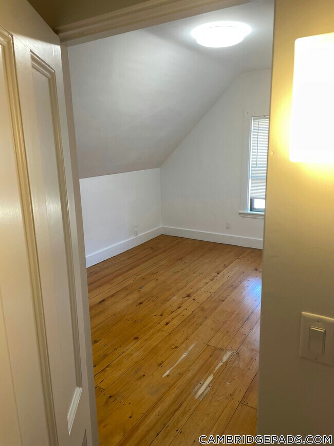 Foto del edificio - 32 Healey St