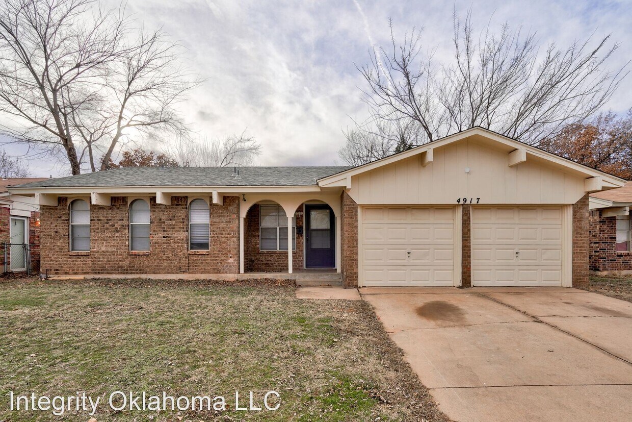 3 br, 2 bath House 4917 S. Briarwood Dr. House Rental in Oklahoma City, OK