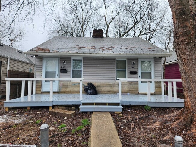 Photo - 258 S Dearborn St Apartment