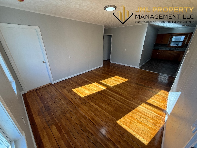 Photo - 52 Pitman St (Fall River, MA)