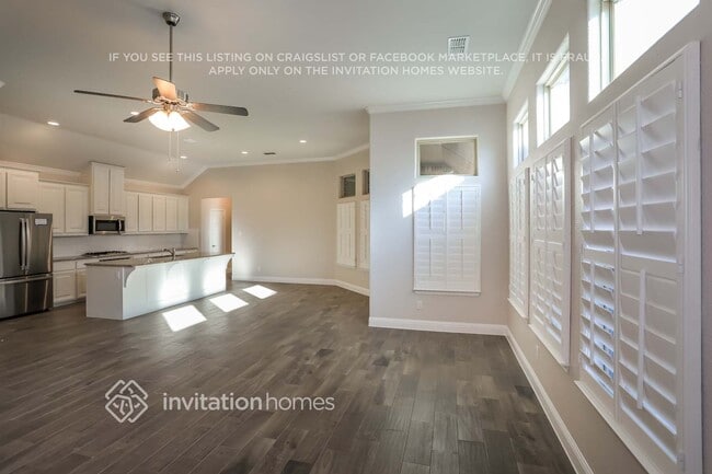 Foto del edificio - 708 Boardwalk Way