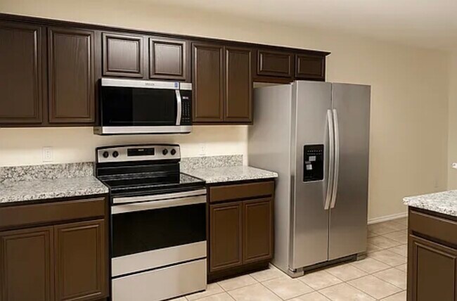 Foto del edificio - 320 Celia Cir