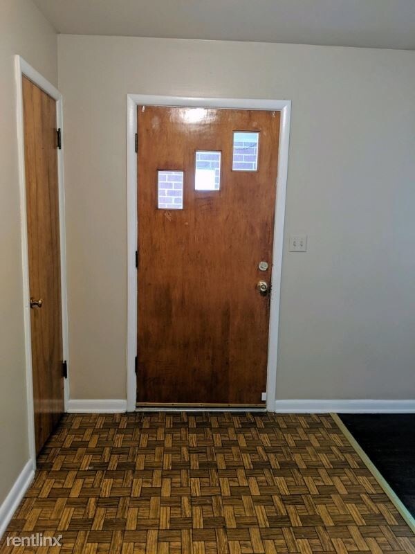 Foto del edificio - 4 br, 2 bath House - 7777 Main St