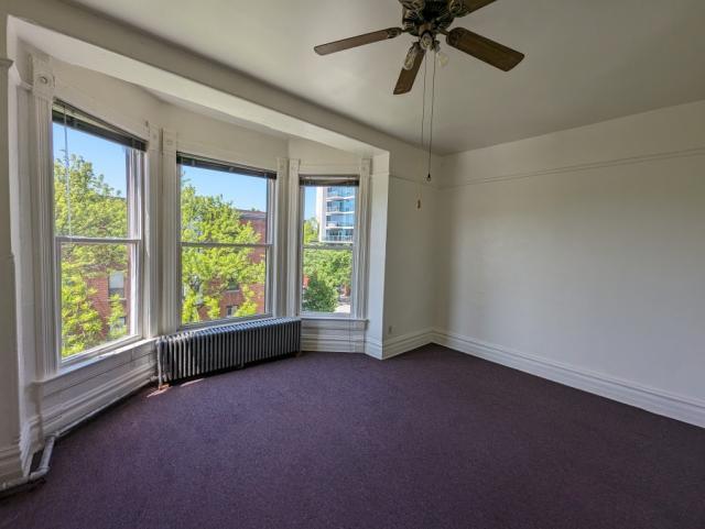 Foto del edificio - 2 bedroom in CHICAGO IL 60613