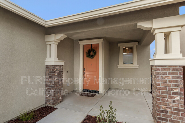 Building Photo - 6055 Hot Springs Dr