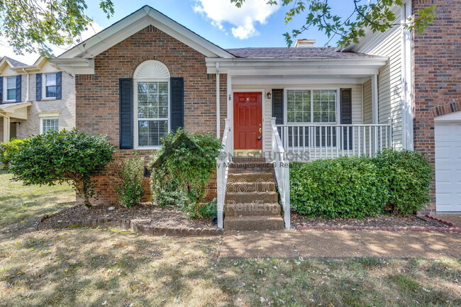 Foto del edificio - 2214 Falcon Creek Dr