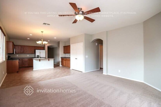 Foto del edificio - 17523 N 169th Dr