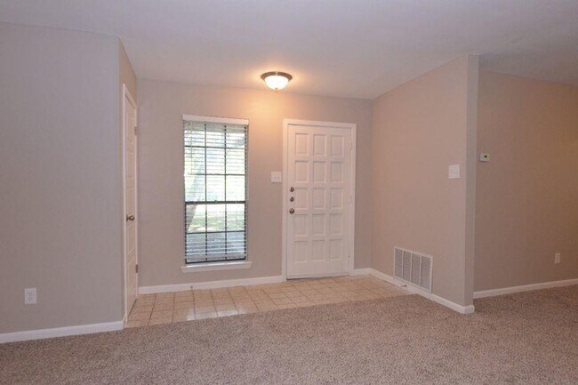 Foto del edificio - 203 County Glen St