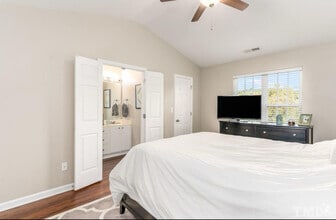 Building Photo - 5924 Osprey Cove Dr