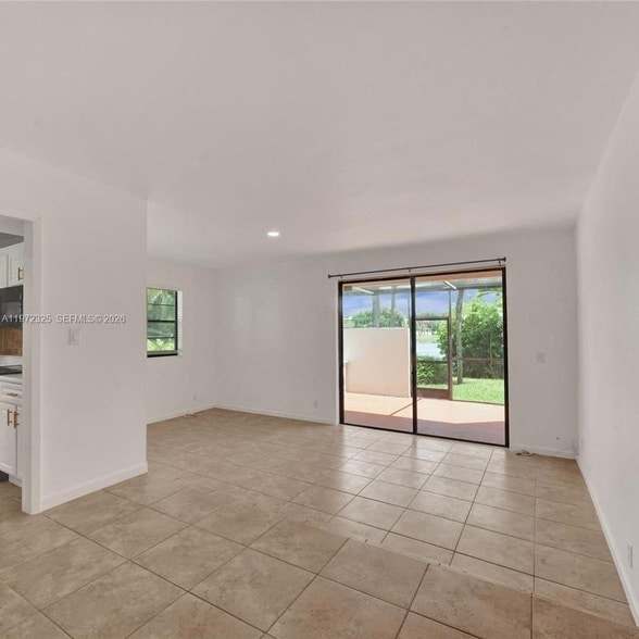 Photo - 9120 Taft St Townhome