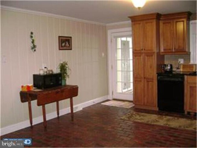 Building Photo - 132 Hess Mill Rd