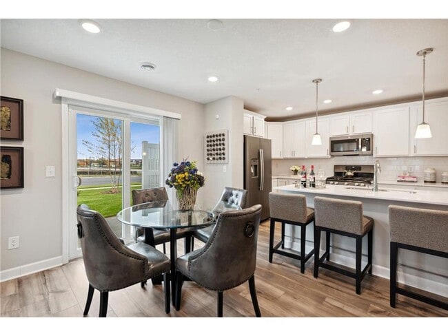 Building Photo - 3 br, 3 bath House - 876x Parkington Avenu...