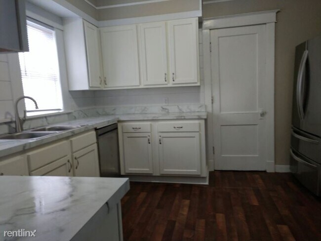 Building Photo - 5 br, 2 bath House - 32 Fuller Ave SE