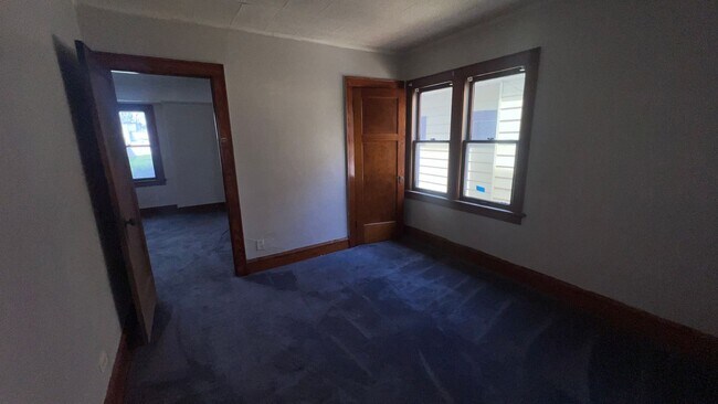 Foto del edificio - 3328 N 38th St